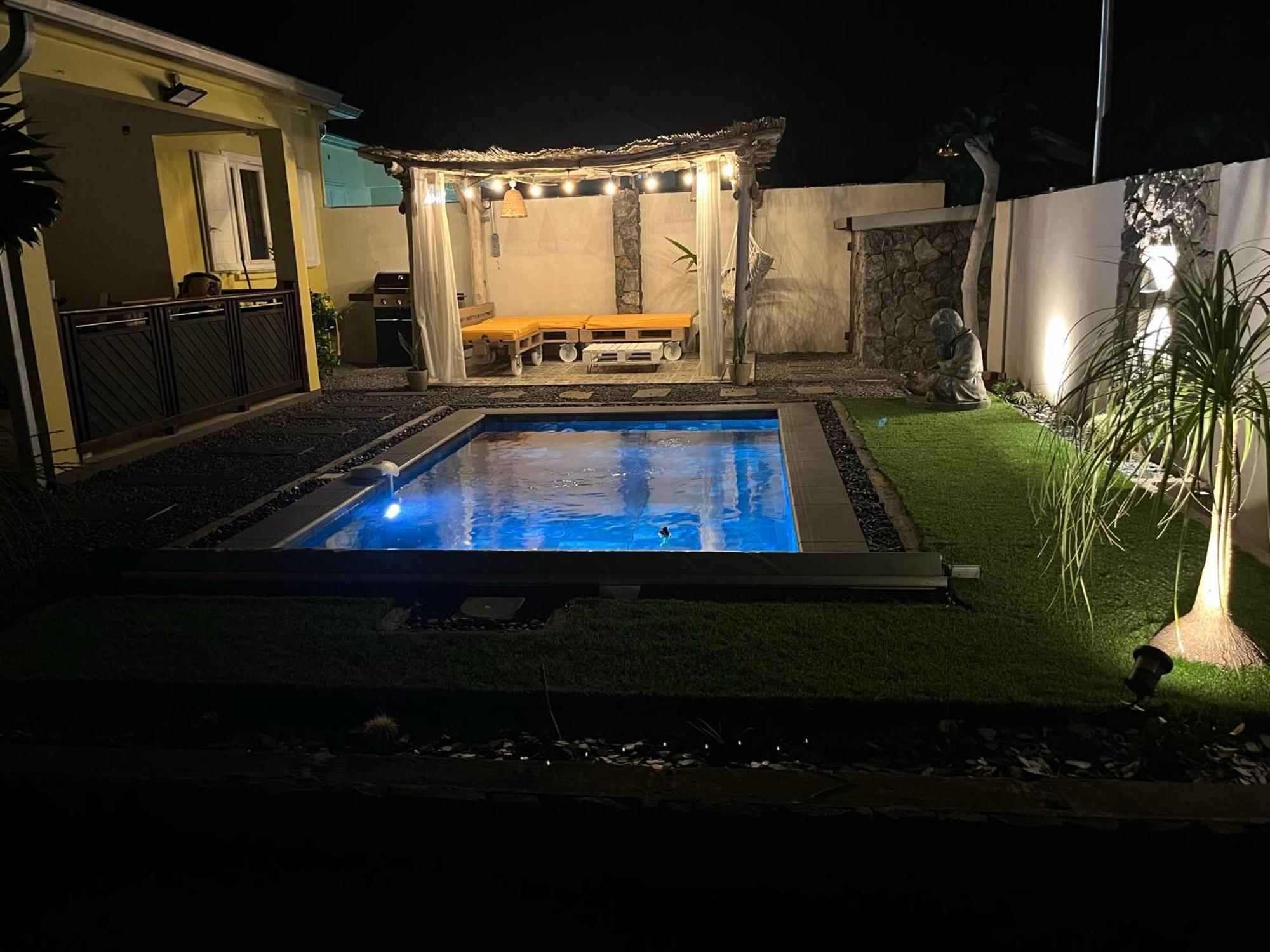 Villa Osao Panahy Le Patelin Exteriör bild