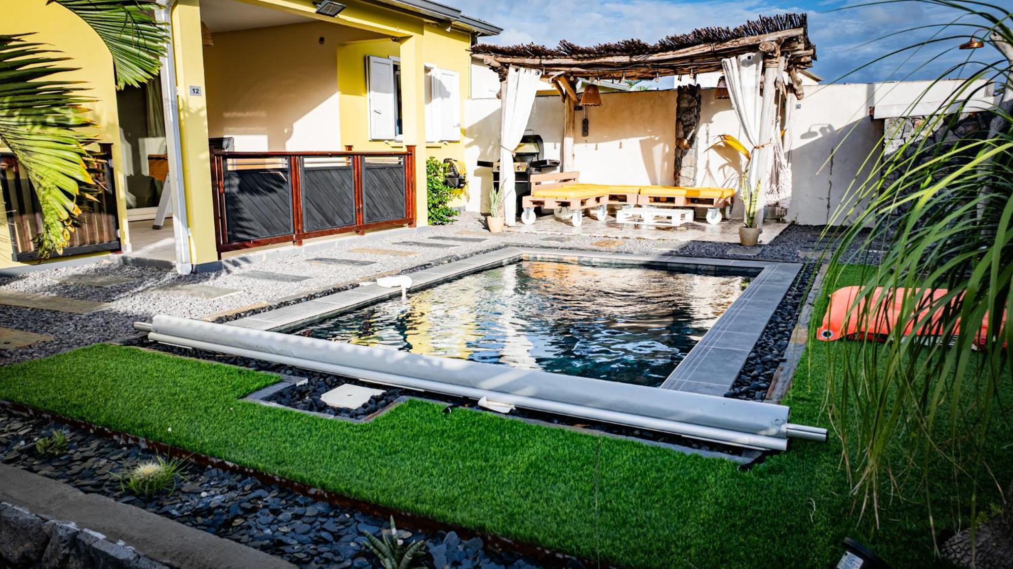 Villa Osao Panahy Le Patelin Exteriör bild